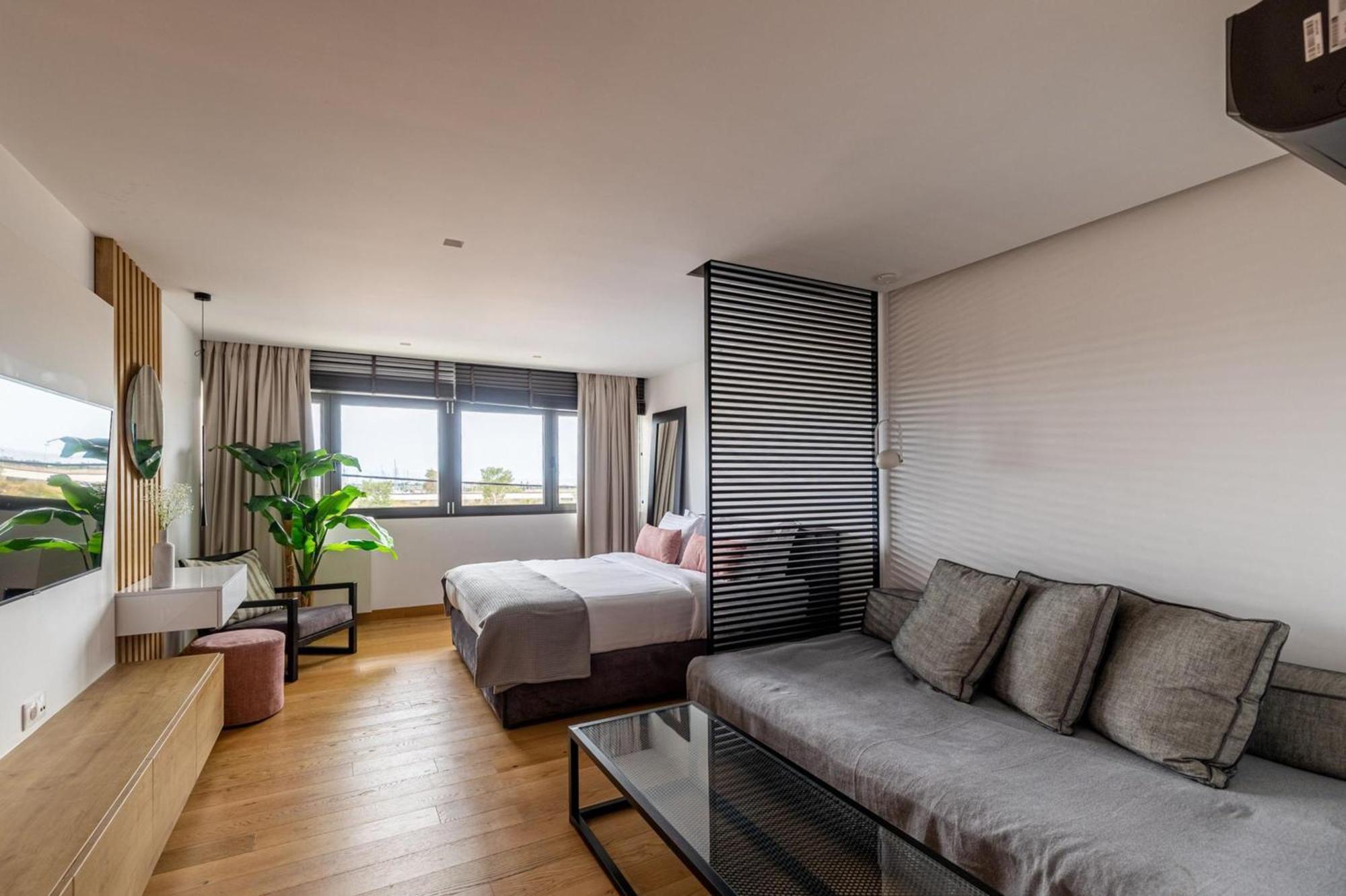 Earth Boutique Apartments Next To Stavros Niarchos 雅典 外观 照片