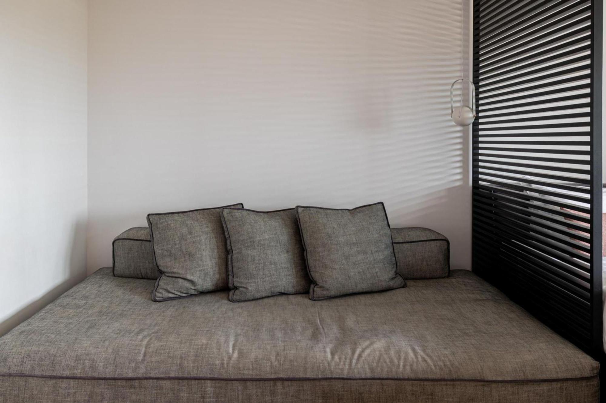 Earth Boutique Apartments Next To Stavros Niarchos 雅典 外观 照片
